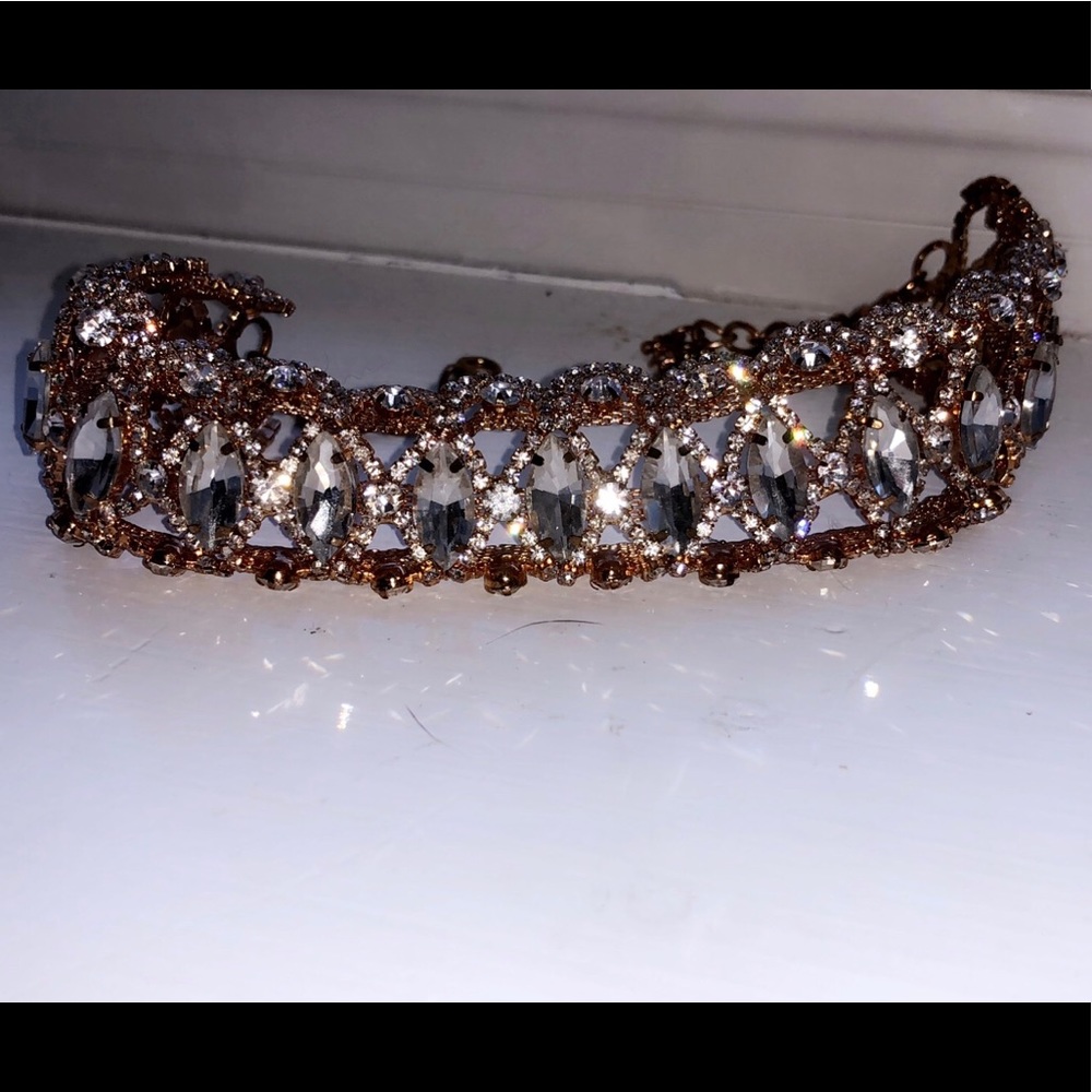 Thick Rhinestone Choker 💎